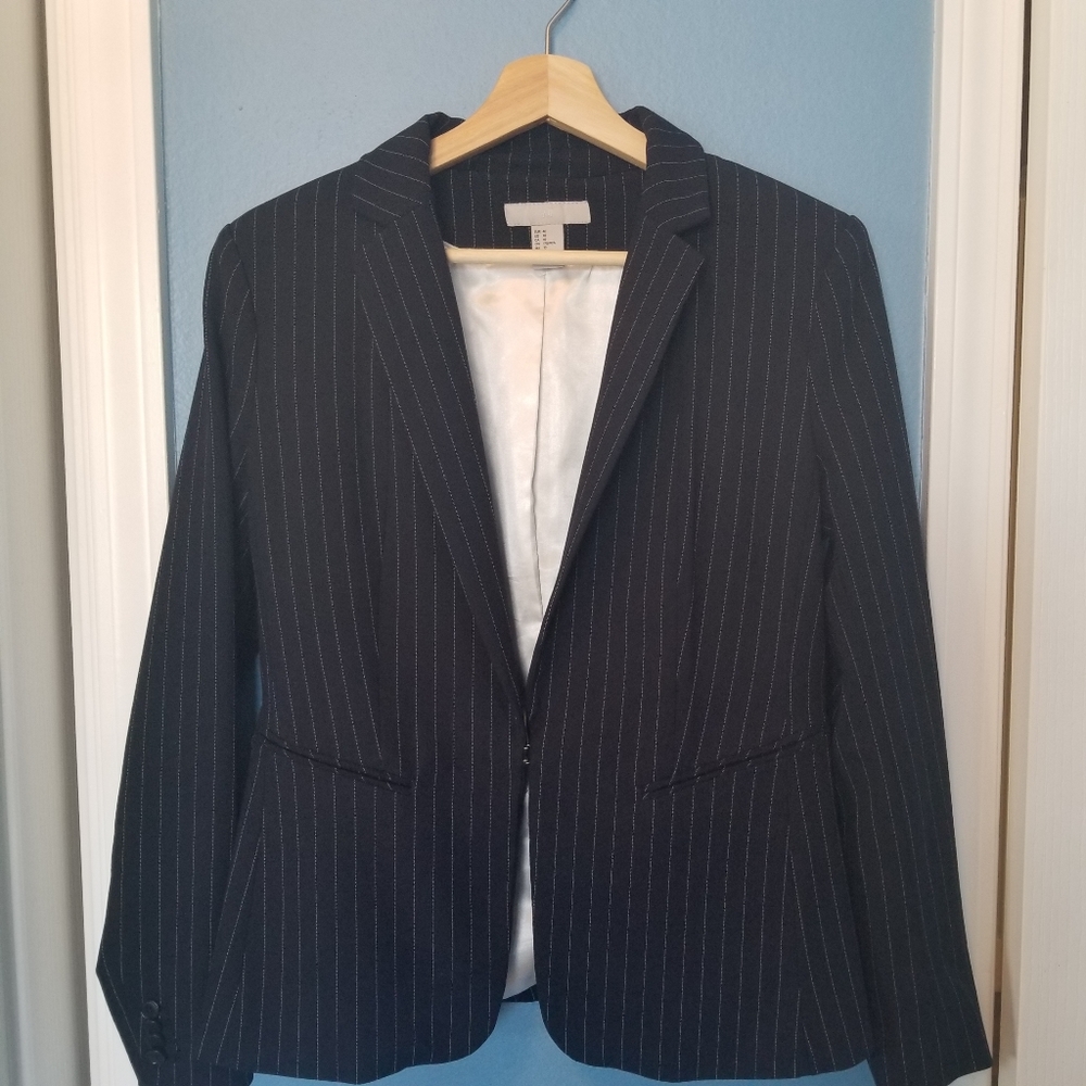 NWOT H&M blue pinstripe suit jacket (10)